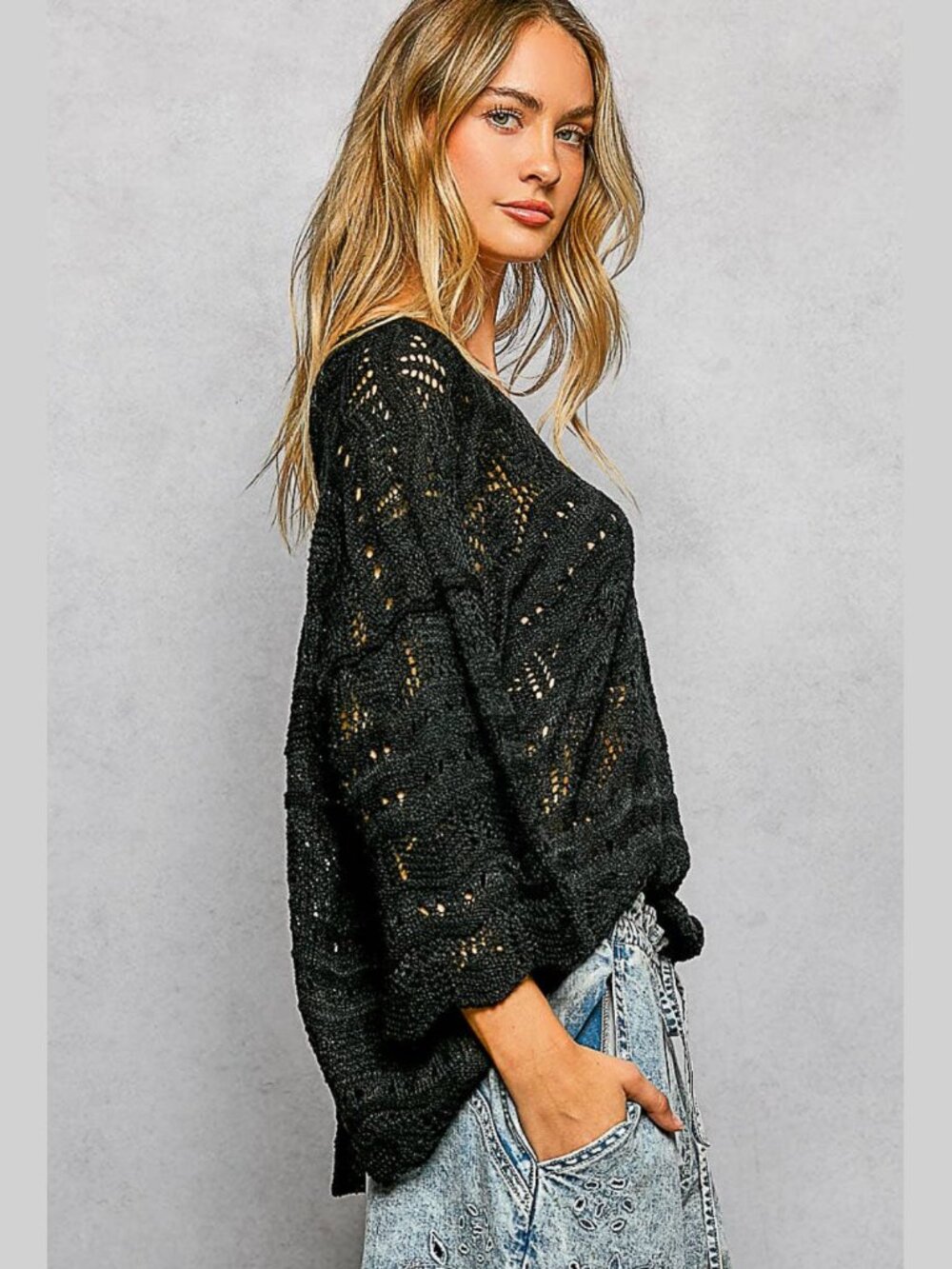 NWT POL Open Knit V-Neck Oversized Sweater Top – Black (M/L) - Picture 2 of 7